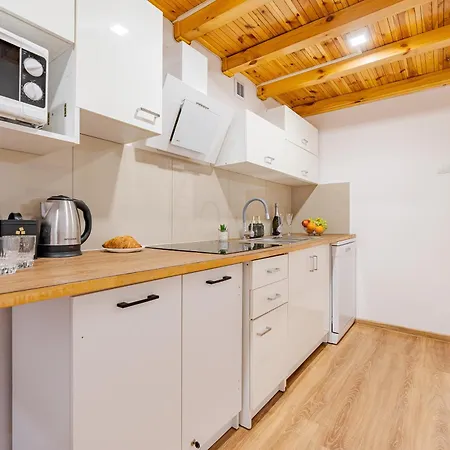 Royal Piotrkowska 92 Апарт-отель *