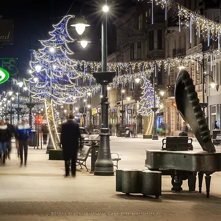 Royal Piotrkowska 92